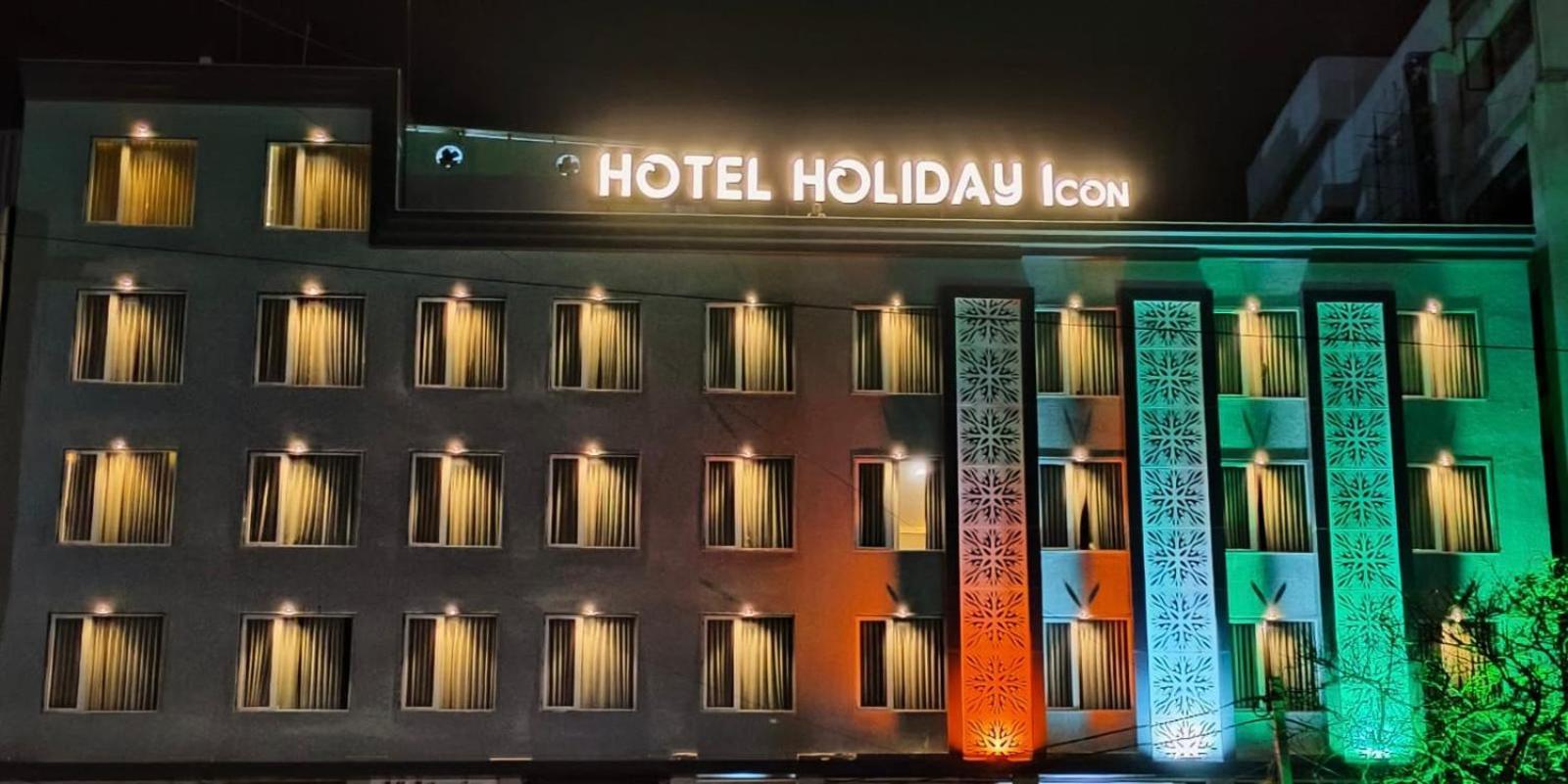 Hotel Holiday Icon ทวารกา ภายนอก รูปภาพ